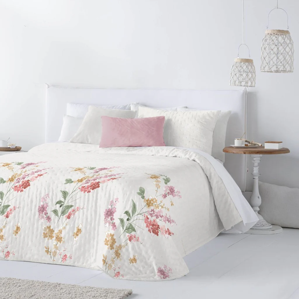 Colcha bouti Leya – Ropa de cama elegante y floreada | Fun & Deco | Textilov